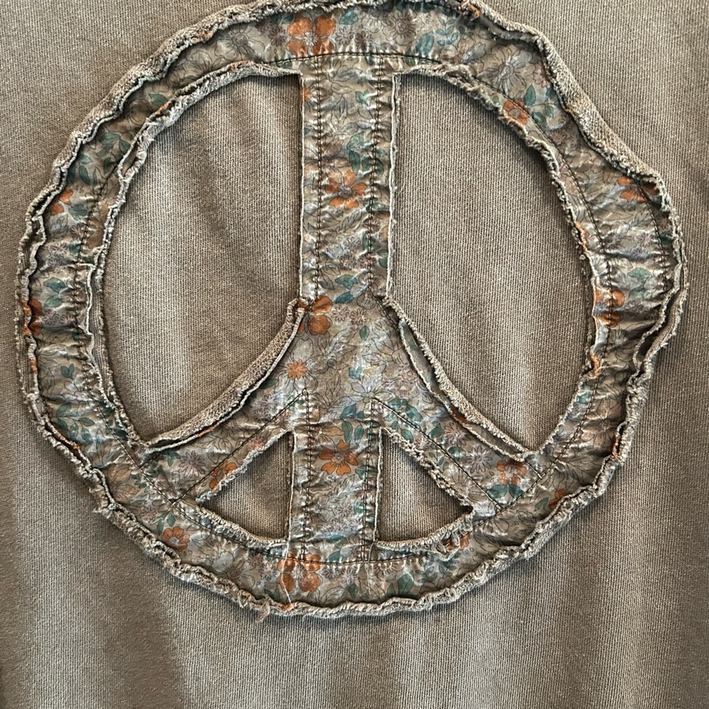EASEL Mineral Washed French Terry Mocha Peace Sign Sweatshirt Small - Picture 3 of 5